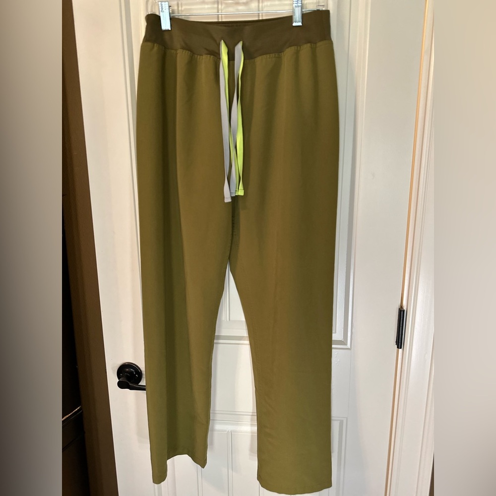 FIGS Scrubs - Livingston **LIMITED EDITION** (Women's) - Technical Collection